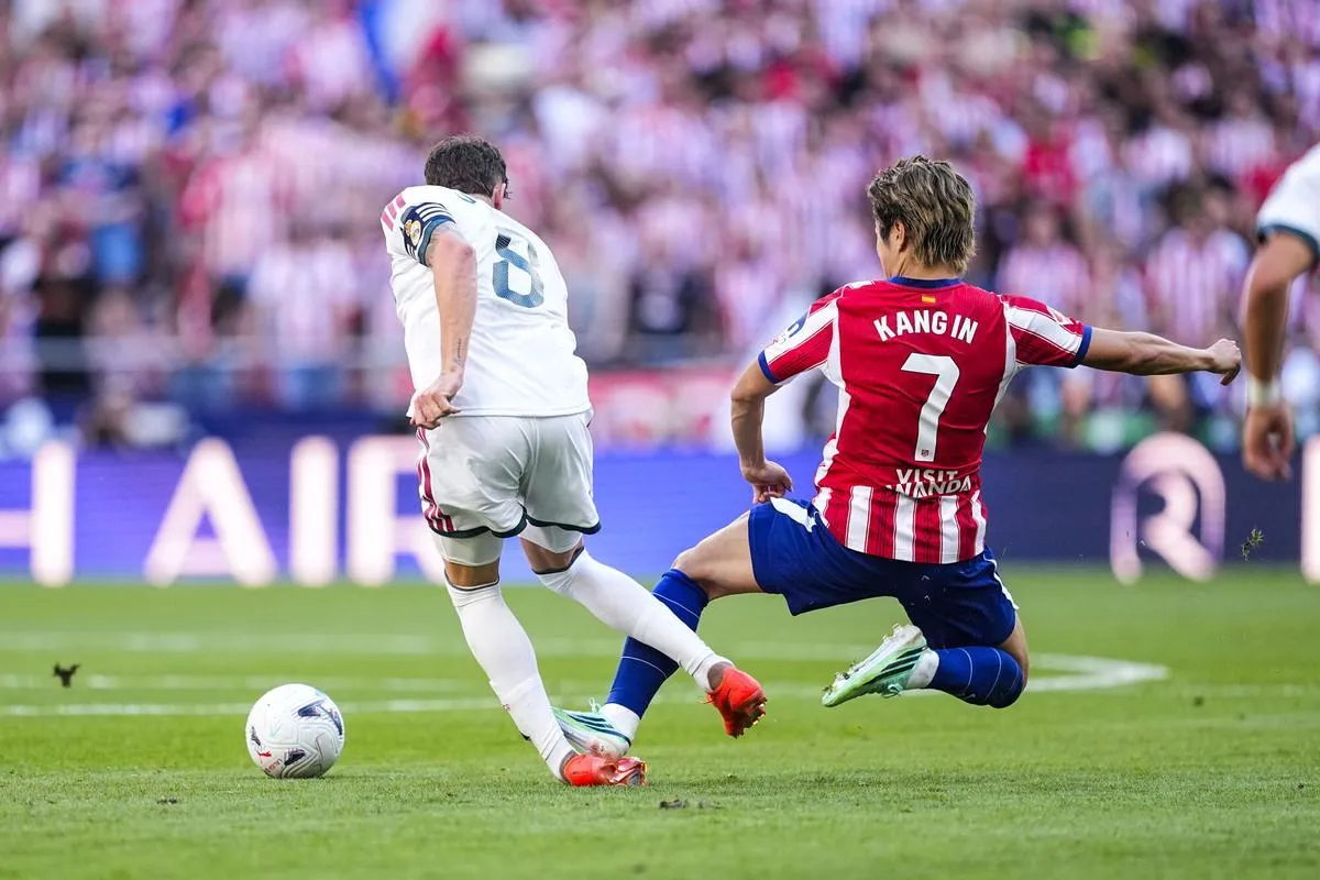 Foto sobre Federico Valverde quedó fuera de la gira de Uruguay por lesión: Emiliano Martínez ocupará su lugar