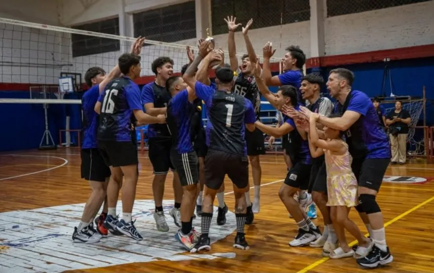 Foto sobre Allavena brilla: doble corona en el vóley femenino y título mayor para cerrar la temporada