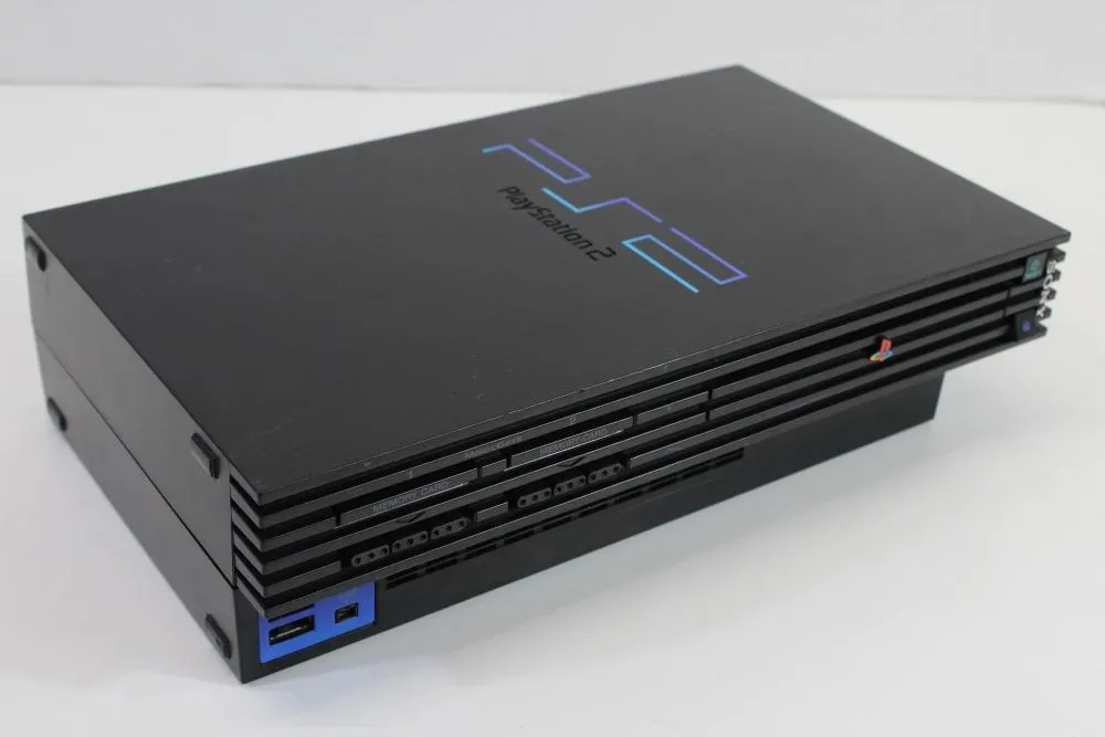 Foto sobre Instalan Windows 95 en una PlayStation 2 y descubren por qué sigue siendo una de las consolas más complejas de Sony