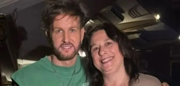 Foto sobre La conmoción por la tragedia tras el show de Axel: cuatro integrantes de su club de fans murieron en un accidente vial