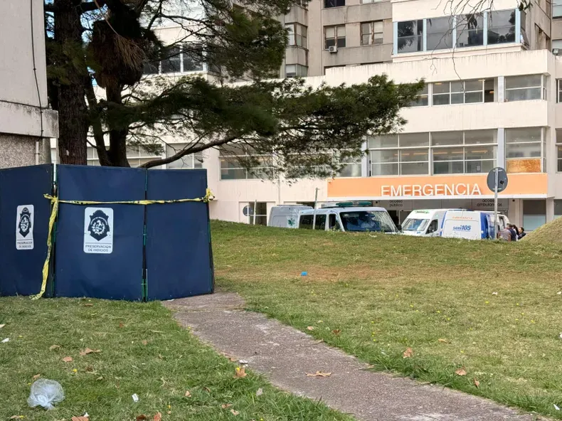 Foto sobre Hallan muerto a un hombre a metros del Hospital de Clínicas y la Policía investiga las circunstancias